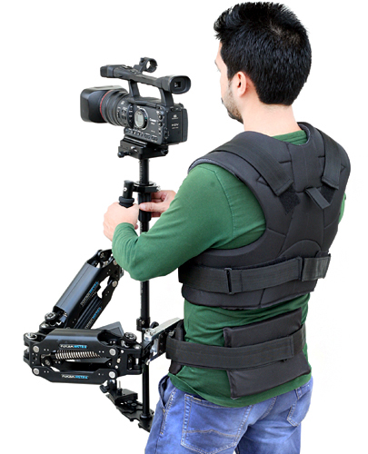 Flycam-Vista-II-Arm--Vest-with-Redking-Video-camera-Steadicam-CINFLCM-VSTA-RK-_T_2_D_60014_I_943_G_0_V_2.JPG (405×500)