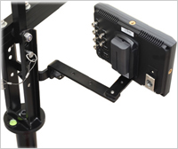 PROAIM-14ft-Camera-Crane-with-Jib-Stand-and-Sr-Pan-Tilt-Head-and-12V-Power-Pack-CINP-14-JS-SRPP-_T_2_D_46524_I_32_G_0_V_2.JPG (200×168)